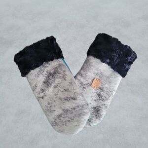 Handcrafted Genuine Leather Hair On Cowhide Mittens Lined Size Small